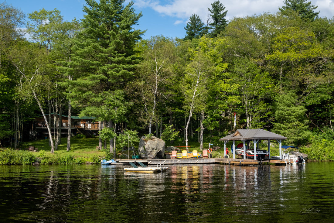 Water Access Cottage For Sale on The Severn River